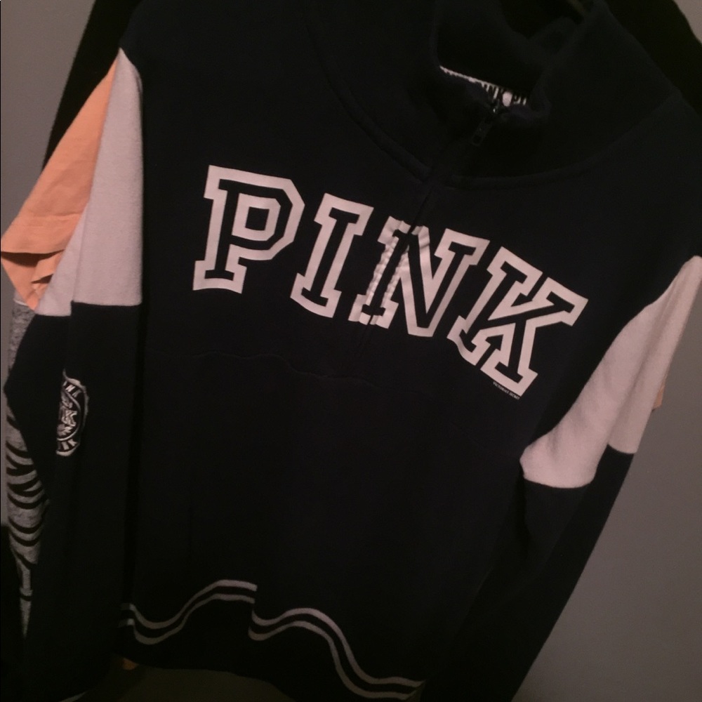 VS Pink Hoodie - Picture 1 of 2